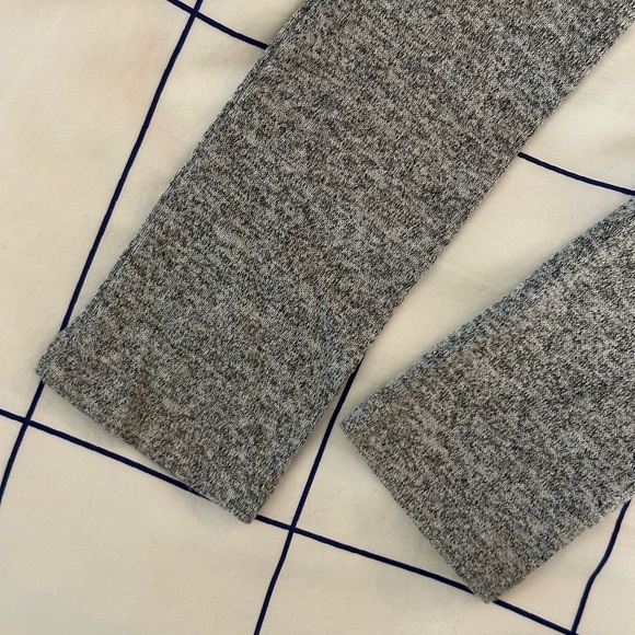 Gap scoop-neck sweater, size XS - Picture 6 of 6